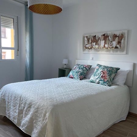 Apartamentos Turisticos Los Barruecos Caceres Bagian luar foto