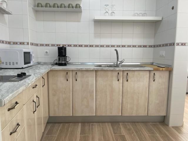 Apartamentos Turisticos Los Barruecos Caceres Bagian luar foto