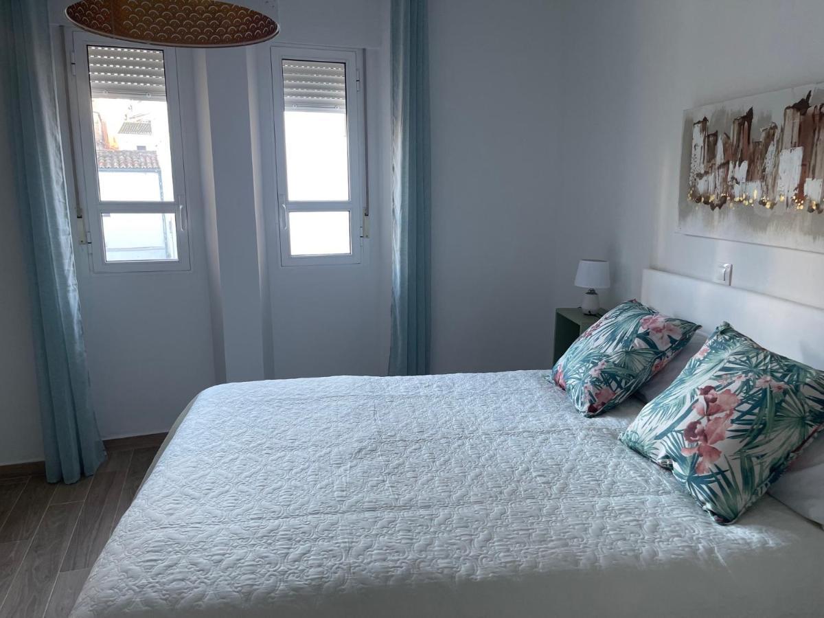 Apartamentos Turisticos Los Barruecos Caceres Bagian luar foto